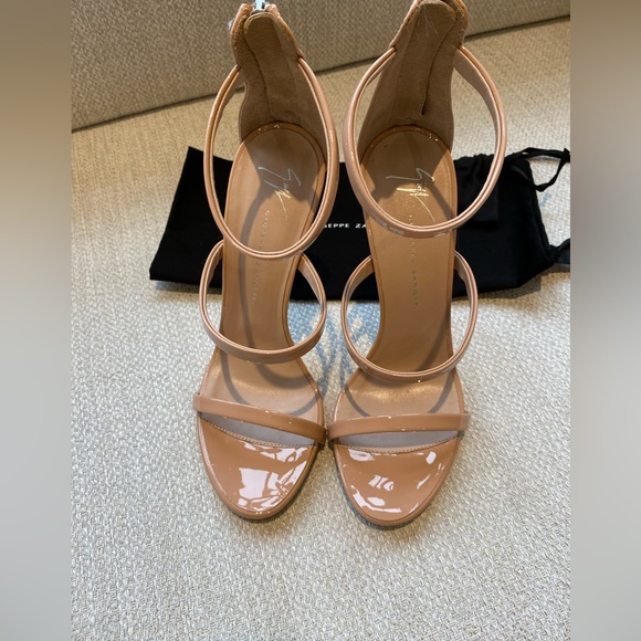 Giuseppe Zanotti Vernice Patent Leather Ankle Strap High Heel Sandals in Blush - Picture 5 of 11
